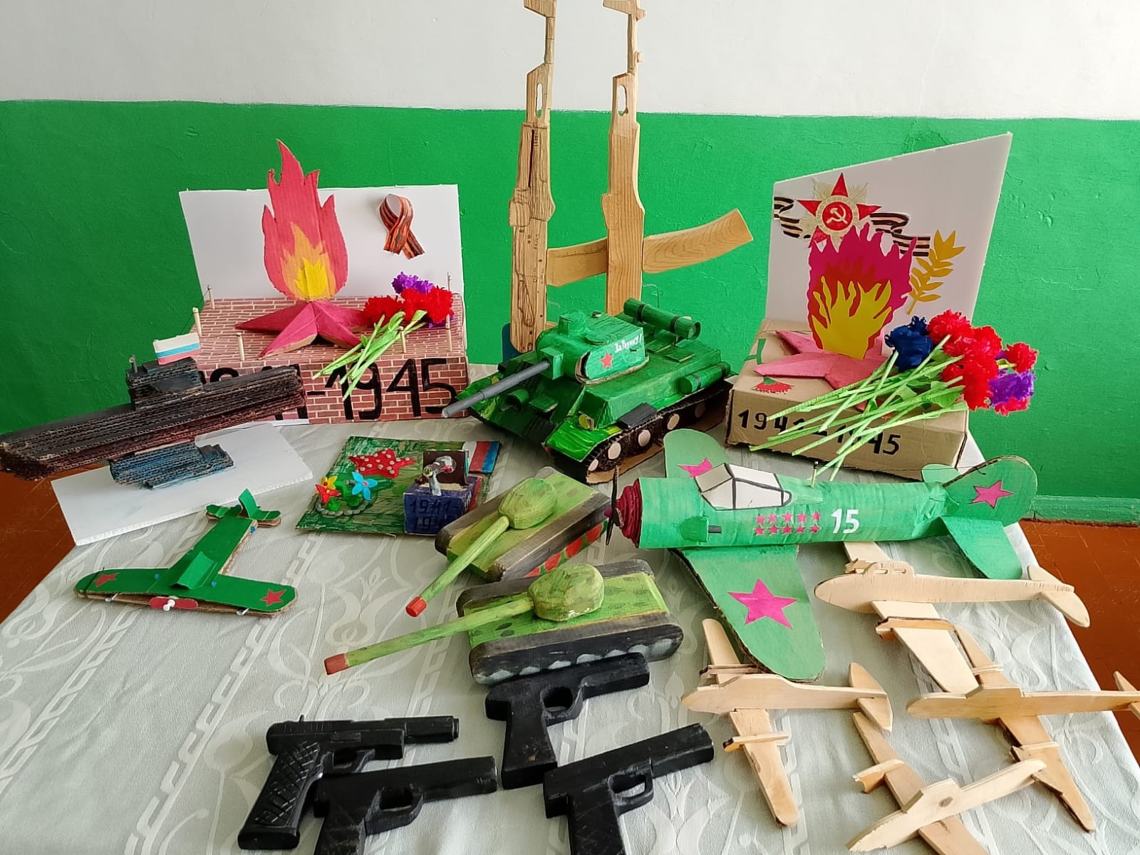 "Бөйөк утлы йылдарҙың изге хәтерен һаҡлап”