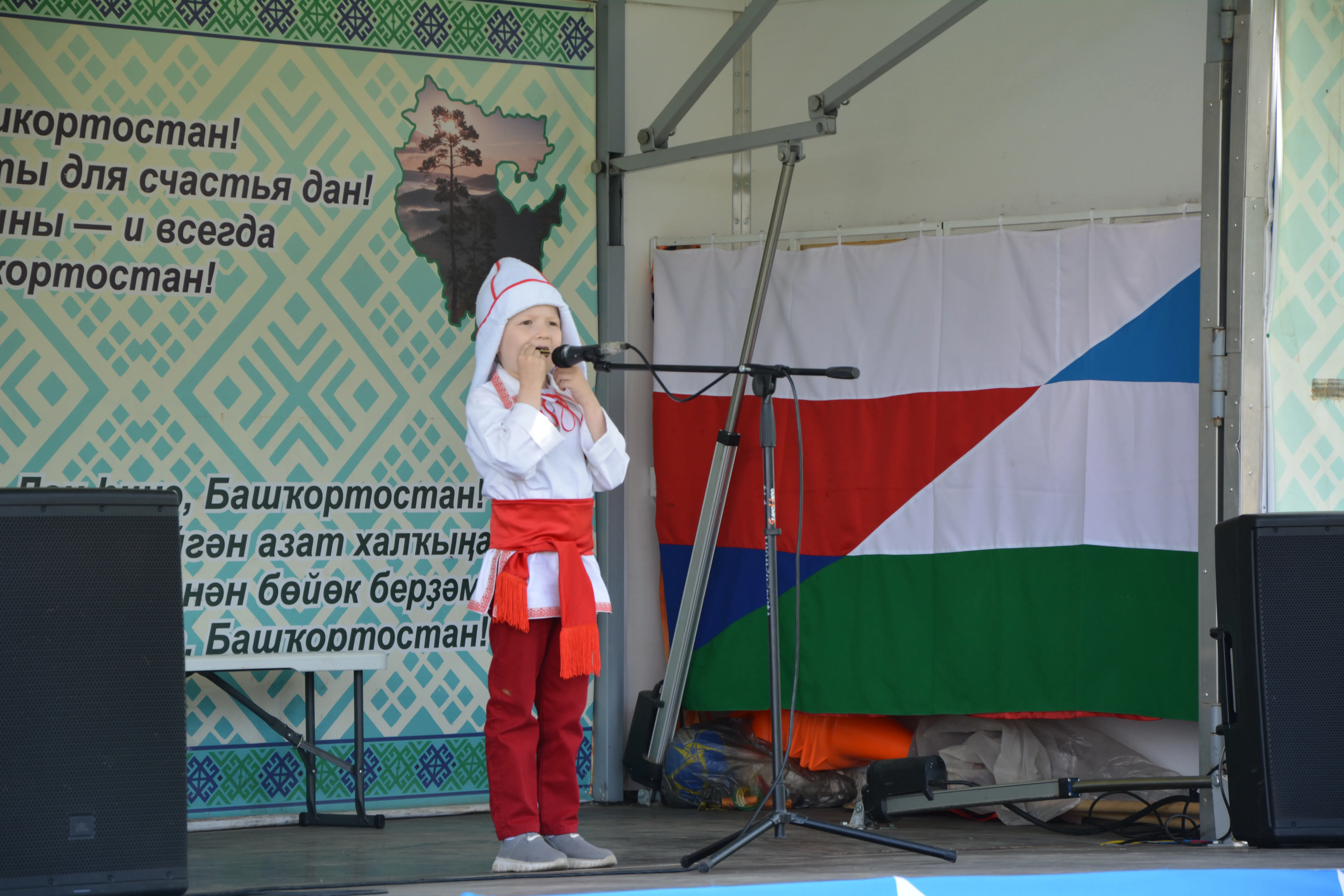 Баймаҡ сәсәндәренең юлын дауам итеп