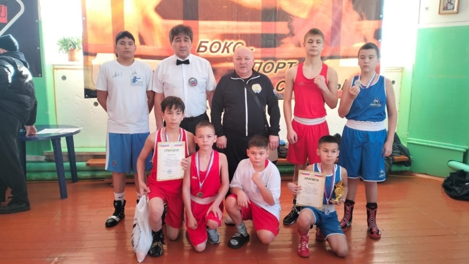 Афарин, егеттәр!