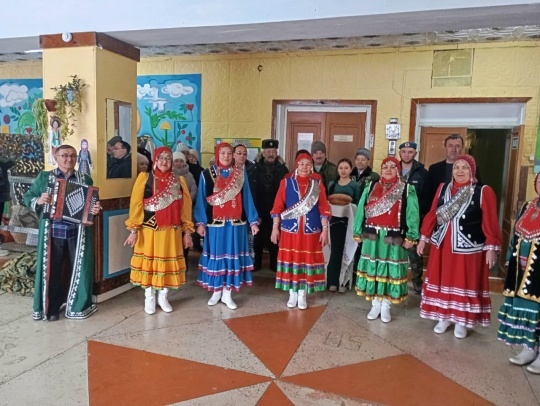 Илде һаҡлау - ир-егеттәр бурысы!