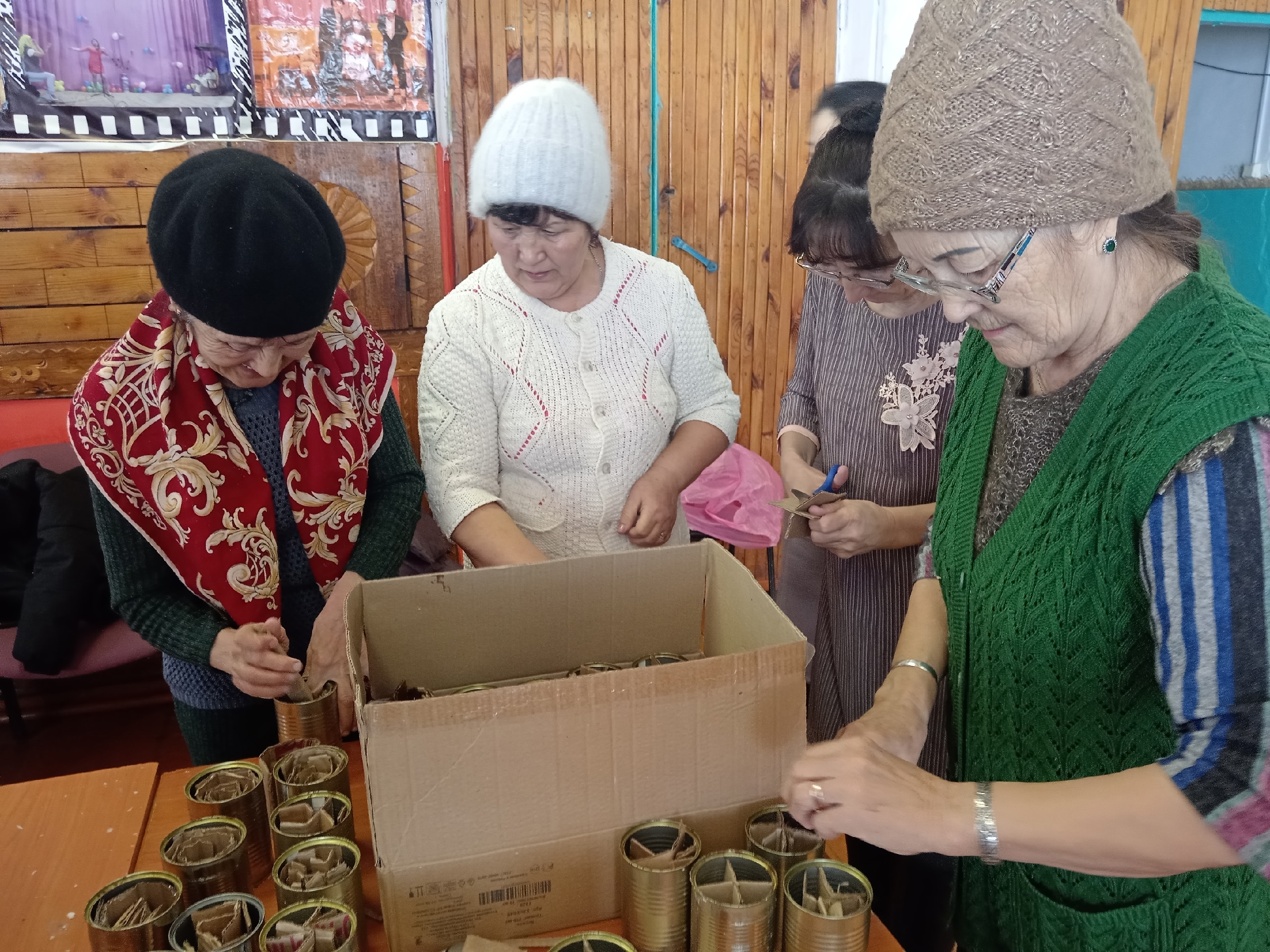 Ишмырҙалар окоп шәмдәре эшләй