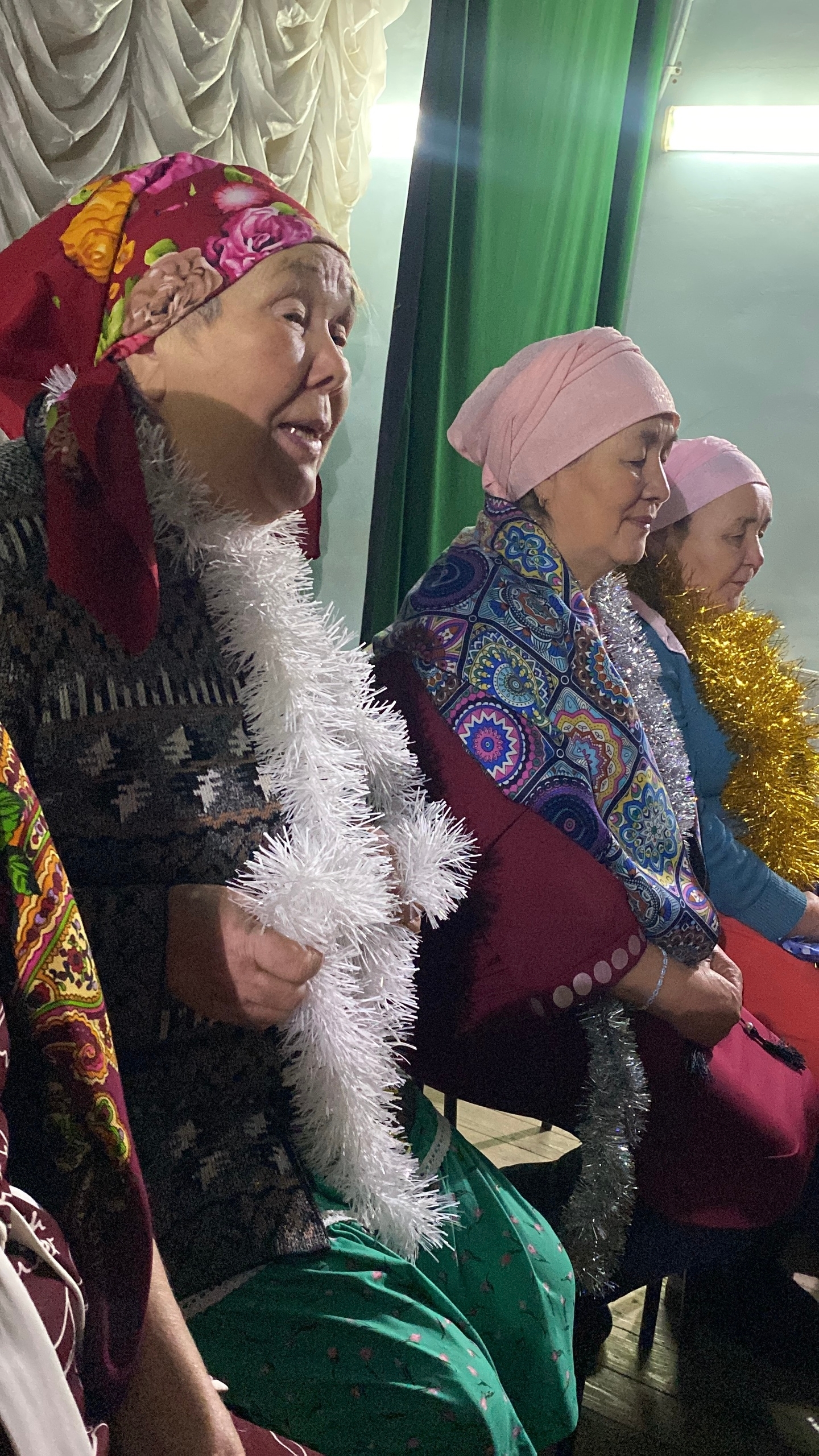 "Иҫке йылды оҙатабыҙ, Яңы йылды ҡаршылайбыҙ"