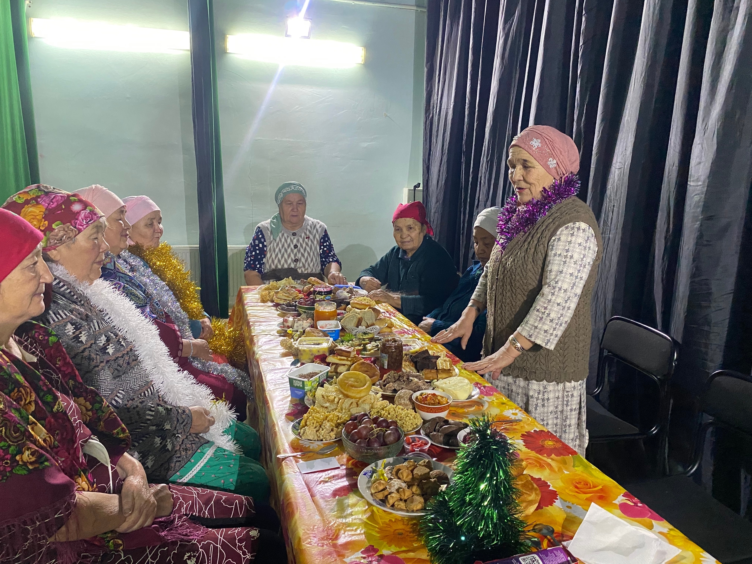 "Иҫке йылды оҙатабыҙ, Яңы йылды ҡаршылайбыҙ"