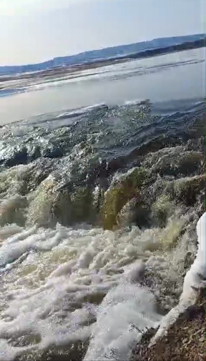 Ташҡынға ҡаршы саралар күрелә