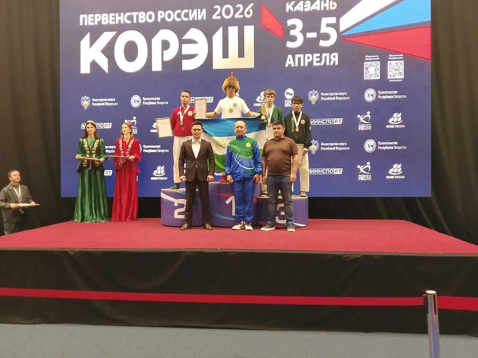 Көрәшселәрҙең сираттағы еңеүе