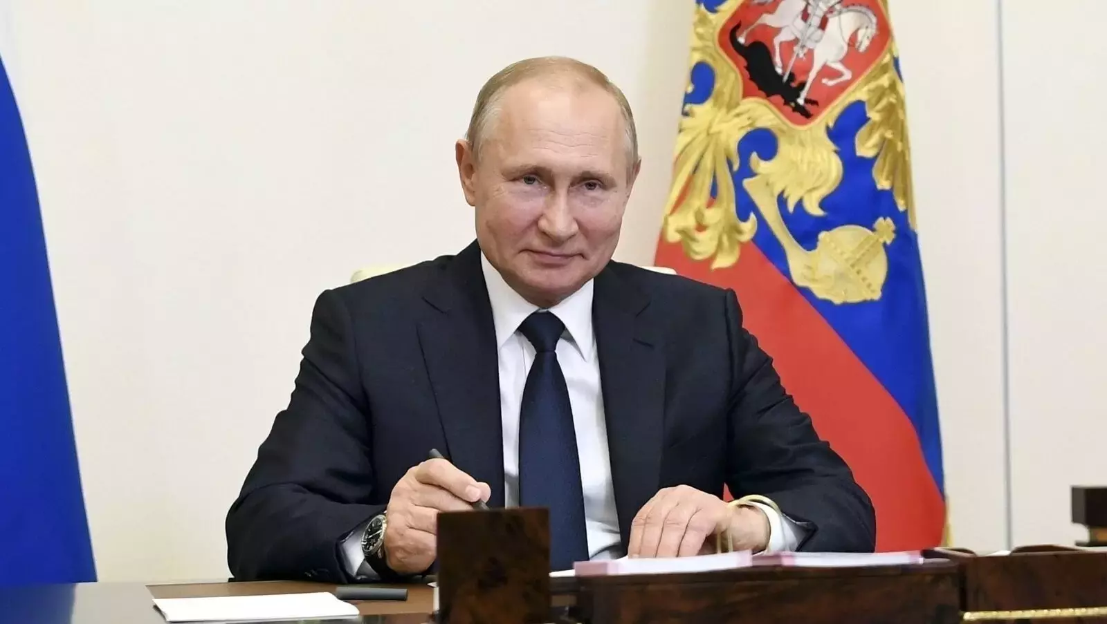 Владимир Путин присвоил жителю Сибая почетное звание