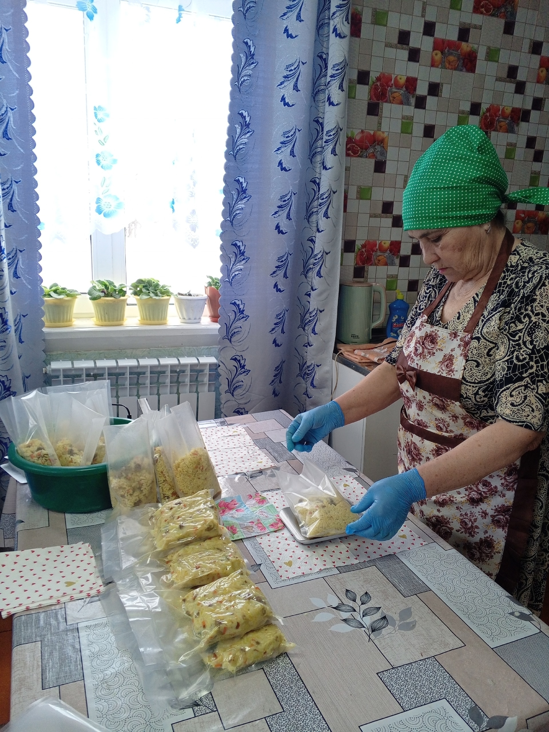 Ағинәйҙәрҙән - былау