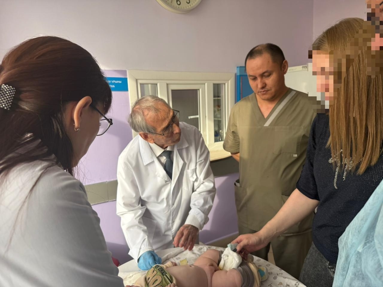 Баймаҡ дауаханаһында алдынғы медицина белгестәре