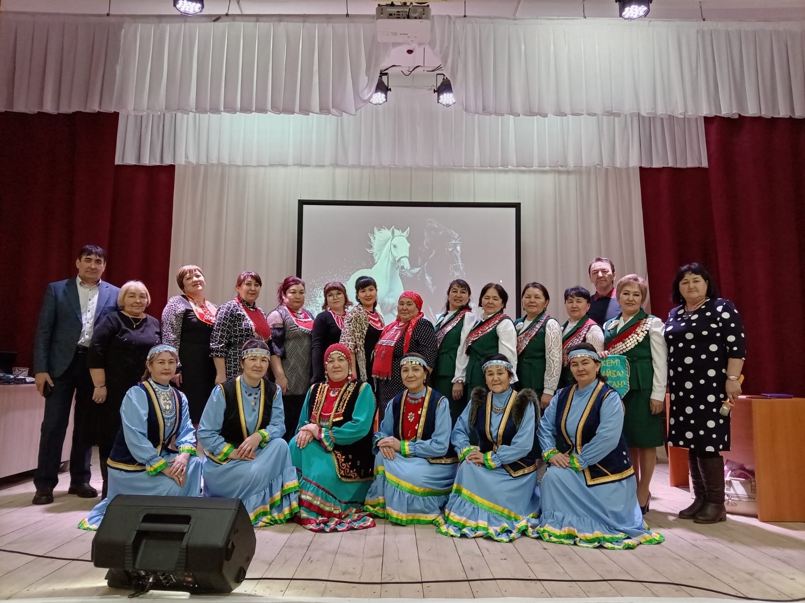 «Нимә? Ҡайҙа? Ҡасан?»