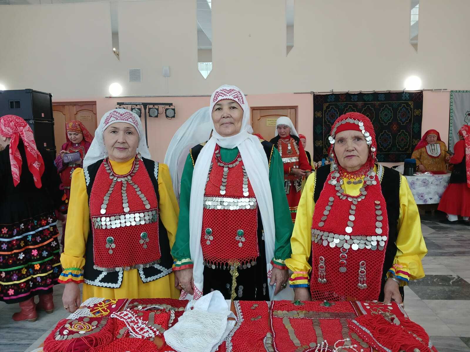 Милли кейем көнөнә арнап